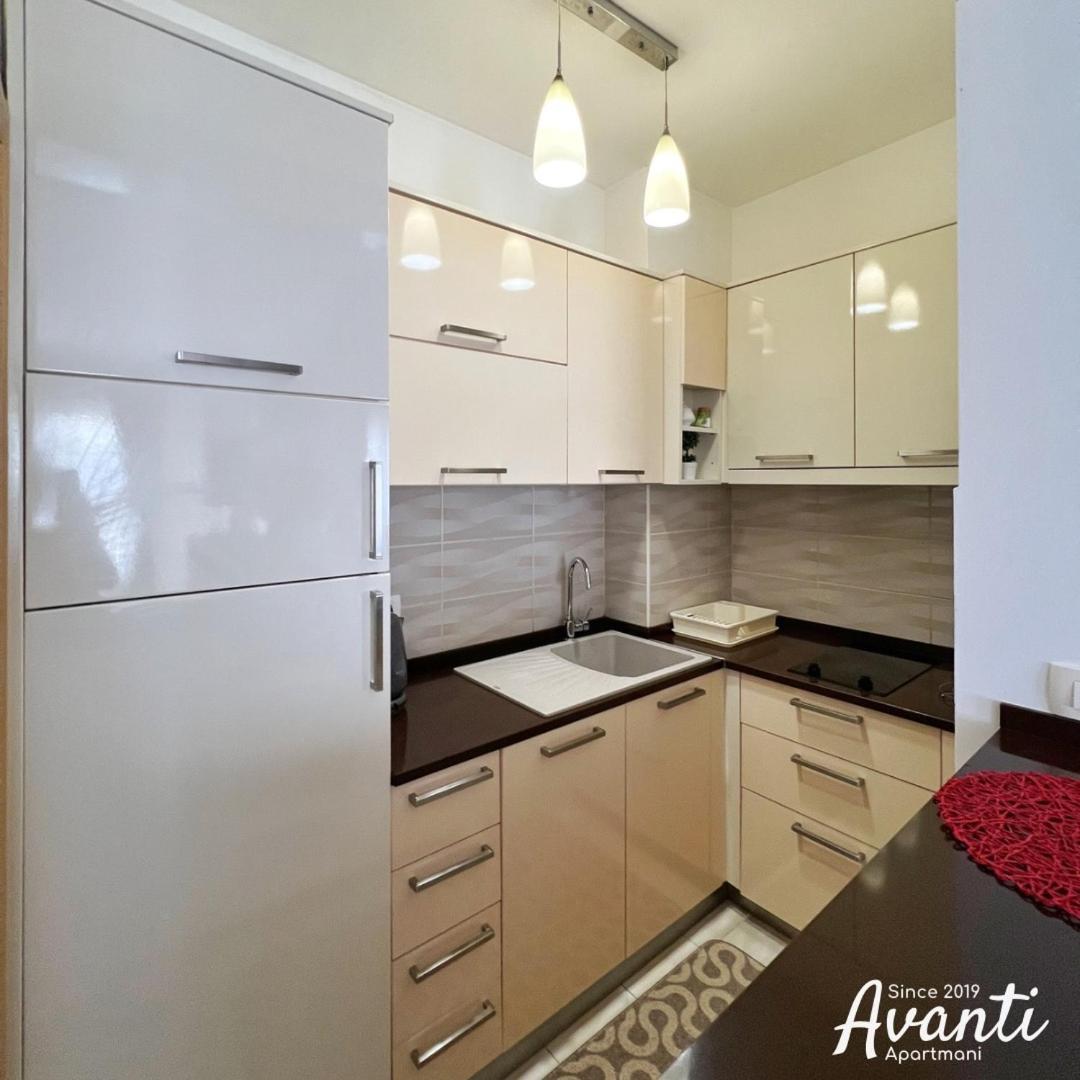 Apartmani Avanti Budva Exterior foto